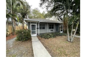 315 29TH AVENUE, ST PETERSBURG, FL 33704 Sold 06/03/25