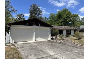1230 JASMINE ROAD, APOPKA, FL 32703 Sold 08/20/25