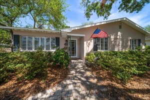 420 POINSETTIA ROAD, BELLEAIR, FL 33756 Sold 05/27/25