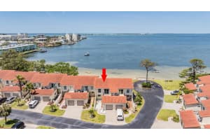 2700 Bayshore Blvd #511, DUNEDIN