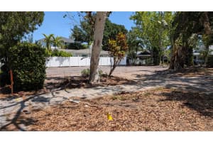 105 20TH AVENUE, ST PETERSBURG, FL 33704 Sold 09/08/25