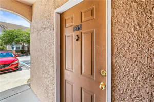 18017 VILLA CREEK DRIVE, TAMPA, FL 33647 Sold 07/31/25