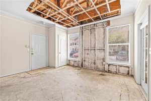 18017 VILLA CREEK DRIVE, TAMPA, FL 33647 Sold 07/31/25