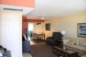 9950 47TH AVENUE, ST PETERSBURG, FL 33708 - MLS#MFRTB8379238