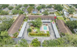 9851 113TH STREET, SEMINOLE, FL 33772 Sold 08/22/25