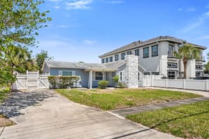 621 85TH AVENUE, ST PETERSBURG, FL 33702 - MLS#MFRTB8379263