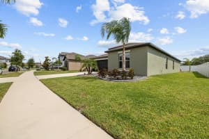 10333 SCARLET SKIMMER DRIVE, RIVERVIEW, FL 33578 - MLS#MFRTB8379275