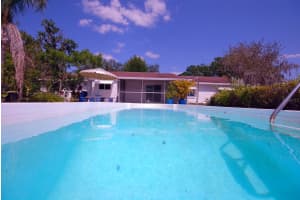 934 JERRY SMITH ROAD, DOVER, FL 33527 Sold 06/12/25