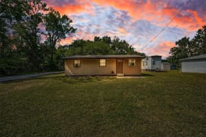 6423 Bass Rd, WEEKI WACHEE