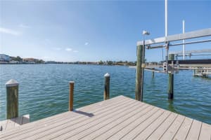 2140 DOLPHIN BOULEVARD, ST PETERSBURG, FL 33707 Sold 07/21/25