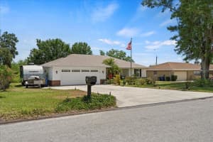41 LAKE LINK CIRCLE, WINTER HAVEN, FL 33884 Sold 07/24/25