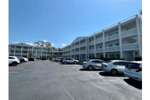 2020 World Parkway Blvd #14, CLEARWATER
