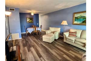 2020 WORLD PARKWAY BOULEVARD, CLEARWATER, FL 33763 - MLS#MFRTB8379447