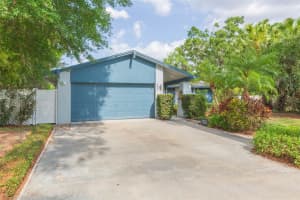 7903 HEATHER COURT, TAMPA, FL 33634 Sold 06/18/25