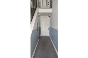 5215 COQUINA KEY DRIVE, ST PETERSBURG, FL 33705 - MLS#MFRTB8379477