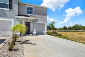 33030 MAJOR OAK DRIVE, WESLEY CHAPEL, FL 33545 Sold 08/07/25