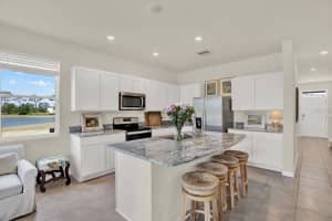 33030 MAJOR OAK DRIVE, WESLEY CHAPEL, FL 33545 Sold 08/07/25