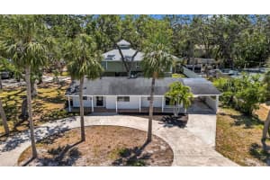 8262 26TH AVENUE, ST PETERSBURG, FL 33710 Sold 05/16/25