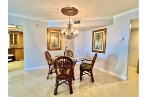690 ISLAND WAY, CLEARWATER BEACH, FL 33767 - MLS#MFRTB8379515