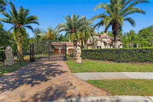 1102 MERRY WATER DRIVE, LUTZ, FL 33548 - MLS#MFRTB8379522