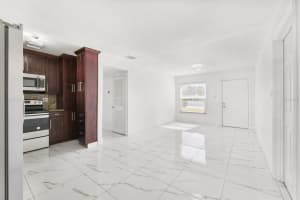 6010 BLOSSOM AVENUE, TAMPA, FL 33614 - MLS#MFRTB8379530