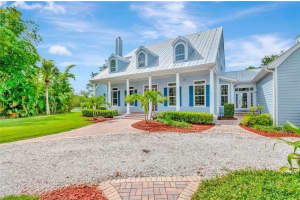 16470 OAKVIEW CIRCLE, ALVA, FL 33920 Sold 07/11/25