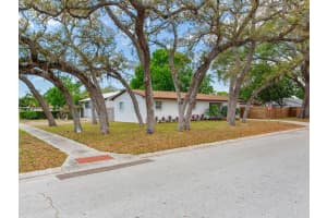 1700 25TH STREET, ST PETERSBURG, FL 33713 - MLS#MFRTB8379633