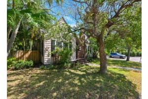 101 22ND AVENUE, ST PETERSBURG, FL 33704 Sold 08/05/25