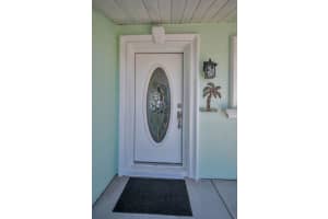 14984 CROMWELL DRIVE, CLEARWATER, FL 33764 Sold 06/12/25