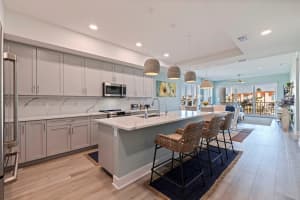 400 150TH AVENUE, MADEIRA BEACH, FL 33708 - MLS#MFRTB8379775