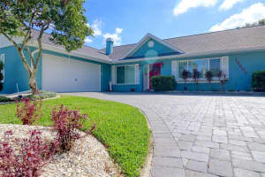 16605 ROUND OAK DRIVE, TAMPA, FL 33618 - MLS#MFRTB8379836