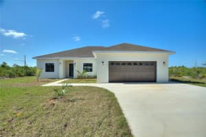 2021 Valencia Dr, INDIAN LAKE ESTATES