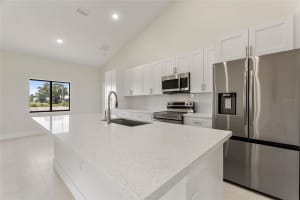 2021 VALENCIA DRIVE, INDIAN LAKE ESTATES, FL 33855 - MLS#MFRTB8379854