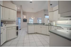 6433 BRENTWOOD DRIVE, ZEPHYRHILLS, FL 33542 - MLS#MFRTB8379916