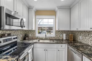 13696 ORANGE SUNSET DRIVE, TAMPA, FL 33618 Sold 06/16/25