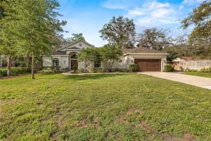 212 WILLOWICK AVENUE, TEMPLE TERRACE, FL 33617 Sold 05/30/25