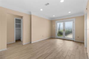 543 CRYSTAL DRIVE, MADEIRA BEACH, FL 33708 Sold 08/18/25