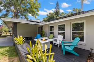 820 HICKORY LANE, PALM HARBOR, FL 34683 Sold 07/07/25