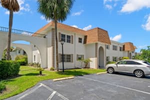 381 MCMULLEN BOOTH ROAD, CLEARWATER, FL 33759 - MLS#MFRTB8380149