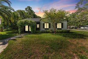 433 SAN SALVADOR DRIVE, DUNEDIN, FL 34698 Sold 08/21/25
