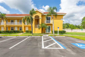 21012 Picasso Ct #201, LAND O LAKES