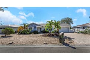 6321 Balboa Ln, APOLLO BEACH