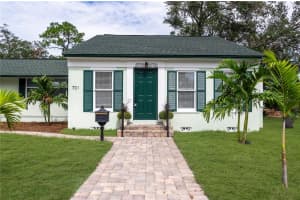 701 38TH AVENUE, ST PETERSBURG, FL 33704 - MLS#MFRTB8380249