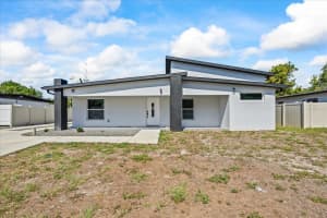 10104 DARTMOUTH AVENUE, TAMPA, FL 33612 Sold 05/22/25