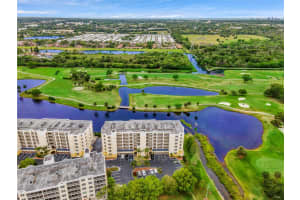 1200 COUNTRY CLUB DRIVE, LARGO, FL 33771 - MLS#MFRTB8380365