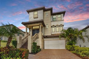 3585 TORINO LANE, PALM HARBOR, FL 34683 Sold 07/21/25