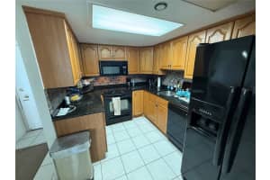 1 KEY CAPRI #303E, TREASURE ISLAND, FL 33706 - MLS#MFRTB8380378
