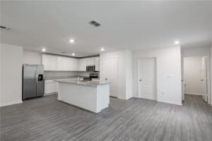 575 BAY LEAF DRIVE, POINCIANA, FL 34759 - MLS#MFRTB8380390