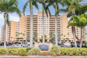 880 MANDALAY AVENUE, CLEARWATER BEACH, FL 33767 - MLS#MFRTB8380444