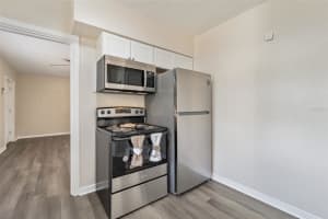 406 VALENCIA STREET, LAKELAND, FL 33805 - MLS#MFRTB8380447
